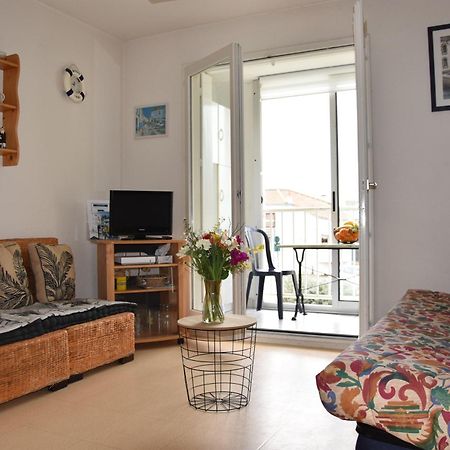 Appartement 1 Chambre, Avec Loggia Et Vue Sur Le Port Olona La Chaume Buitenkant foto
